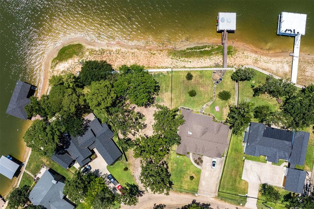 136 Anderson Lane, Mabank, TX 75156 136 Anderson Lane, Mabank, TX 75156