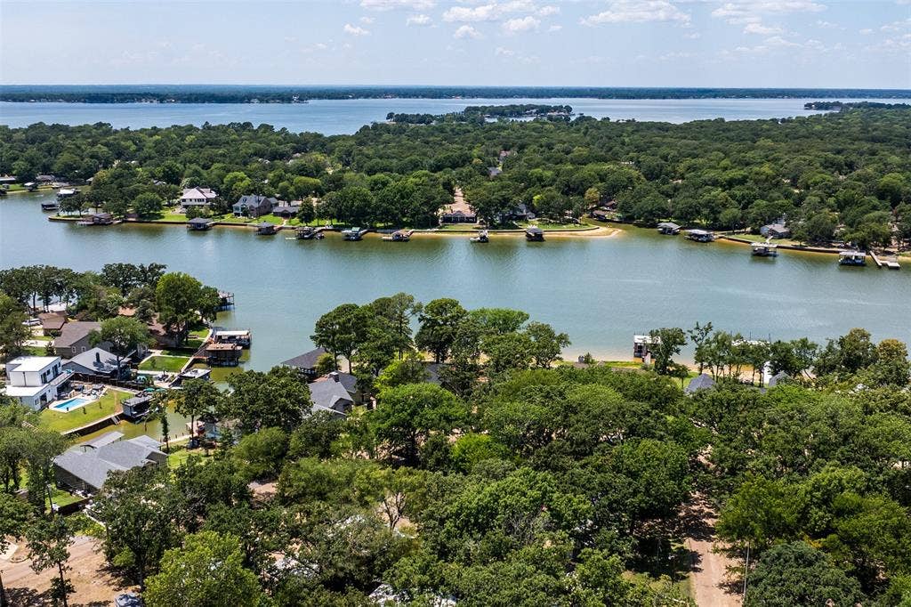 136 Anderson Lane, Mabank, TX 75156 136 Anderson Lane, Mabank, TX 75156