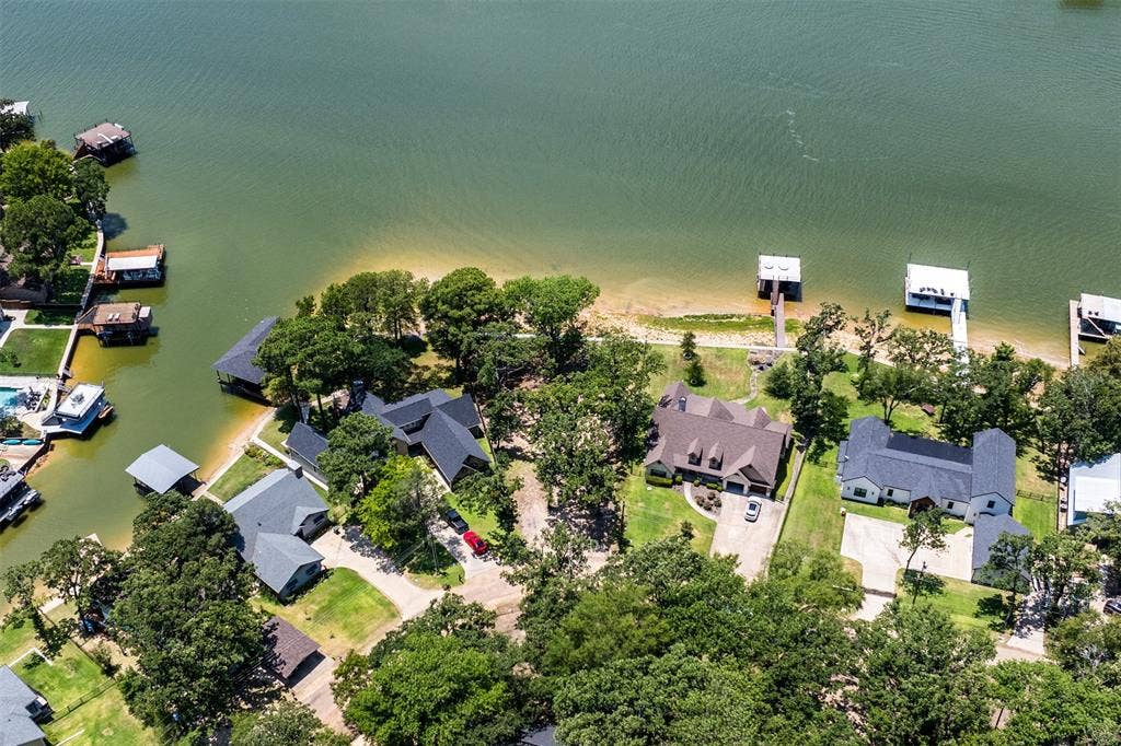 136 Anderson Lane, Mabank, TX 75156 136 Anderson Lane, Mabank, TX 75156