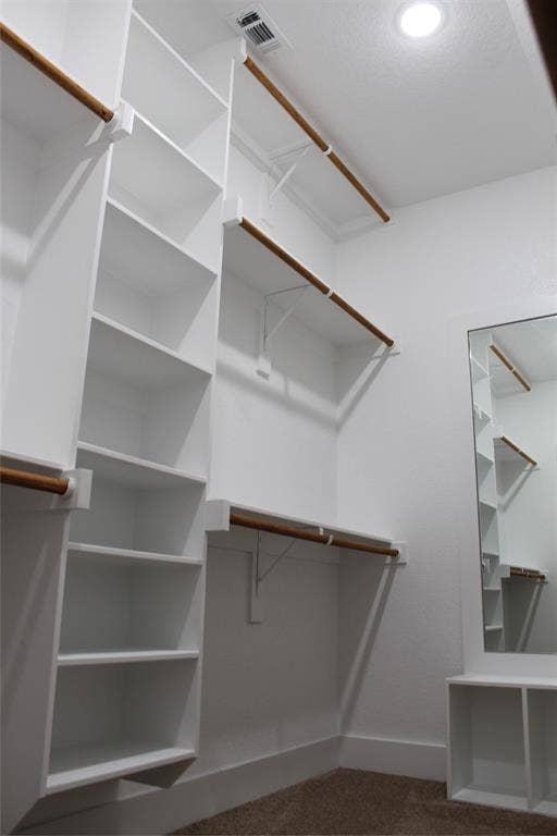 936 E Annie Street, Fort Worth, TX 76104 Primary Closet