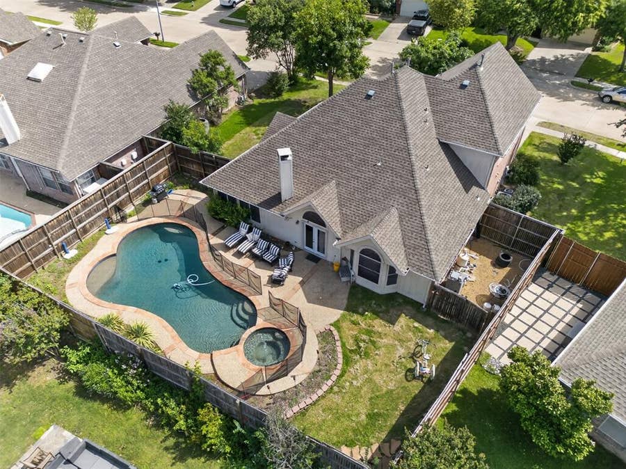 Property photo for 10115 Andre Drive, Irving, TX