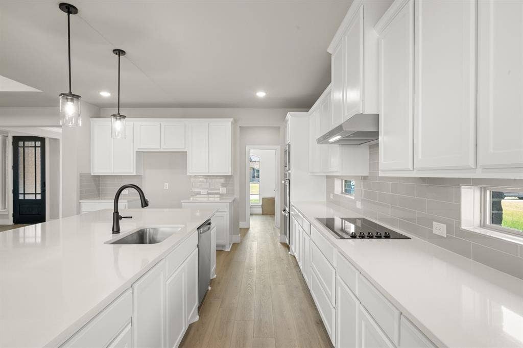 1823 Marlow Drive, Cedar Hill, TX 75104 1823 Marlow- Kitchen-3