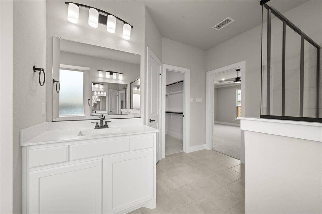 1823 Marlow Drive, Cedar Hill, TX 75104 1823 Marlow- Primary Suite-5