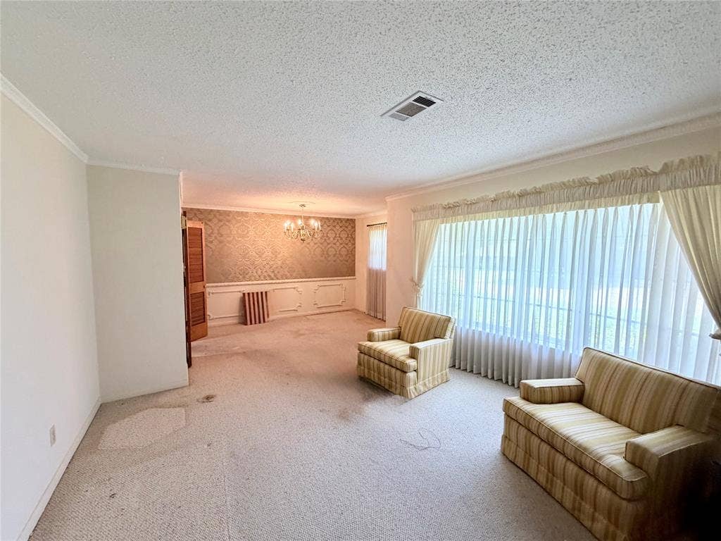 3811 Laurel Canyon Drive, Dallas, TX 75233 3811 Laurel Canyon Drive, Dallas, TX 75233