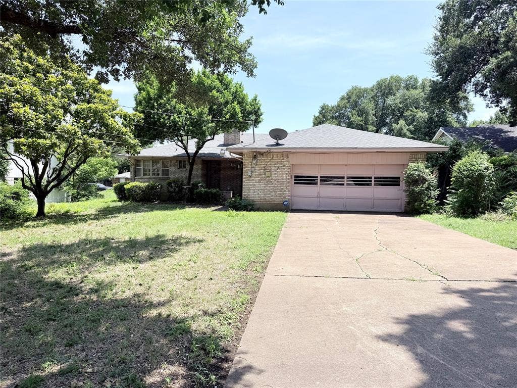 3811 Laurel Canyon Drive, Dallas, TX 75233 3811 Laurel Canyon Drive, Dallas, TX 75233