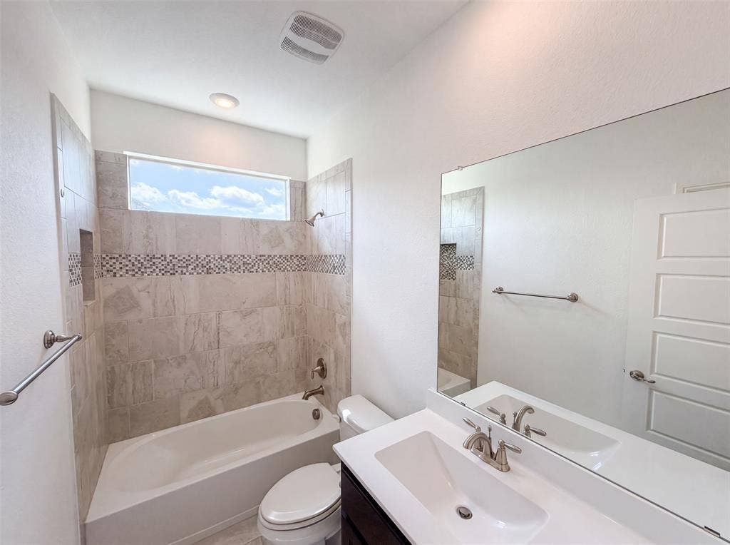 2512 Atticus Way, Northlake, TX 76247 2512 Atticus Way, Northlake, TX 76247
