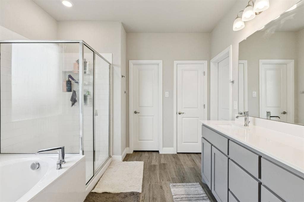 622 Summer Grove Drive, Midlothian, TX 76065 622 Summer Grove Drive, Midlothian, TX 76065
