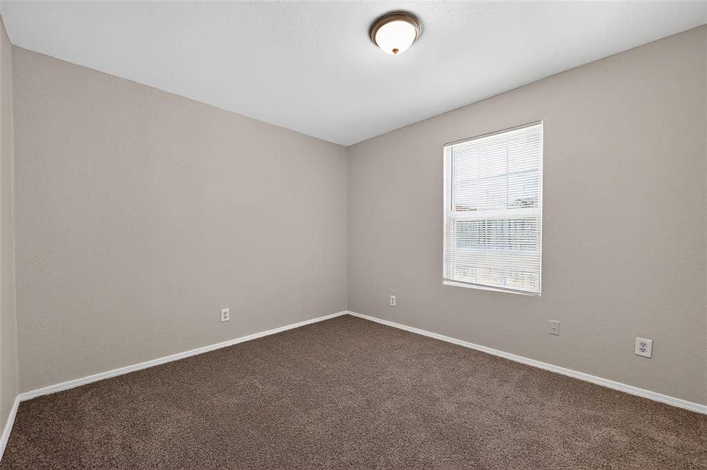 226 Cliff Heights Circle, Dallas, TX 75241 226 Cliff Heights Circle, Dallas, TX 75241