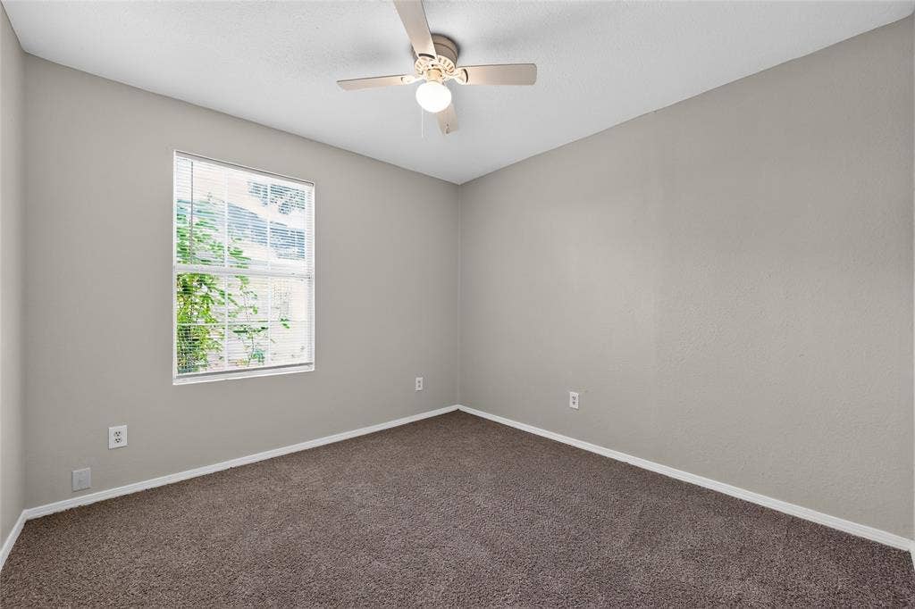 226 Cliff Heights Circle, Dallas, TX 75241 226 Cliff Heights Circle, Dallas, TX 75241