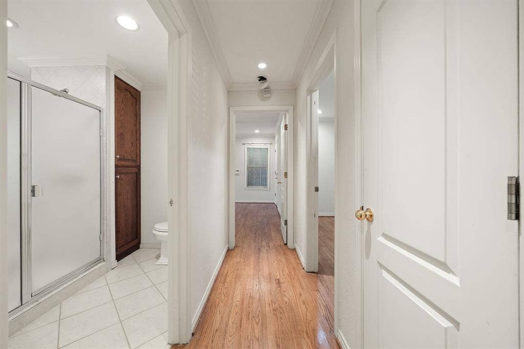 3881 Gaspar Drive, Dallas, TX 75220 3881 Gaspar Drive, Dallas, TX 75220