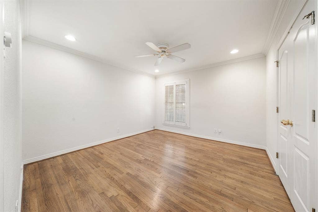 3881 Gaspar Drive, Dallas, TX 75220 3881 Gaspar Drive, Dallas, TX 75220