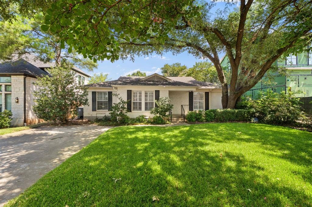 3881 Gaspar Drive, Dallas, TX 75220 3881 Gaspar Drive, Dallas, TX 75220
