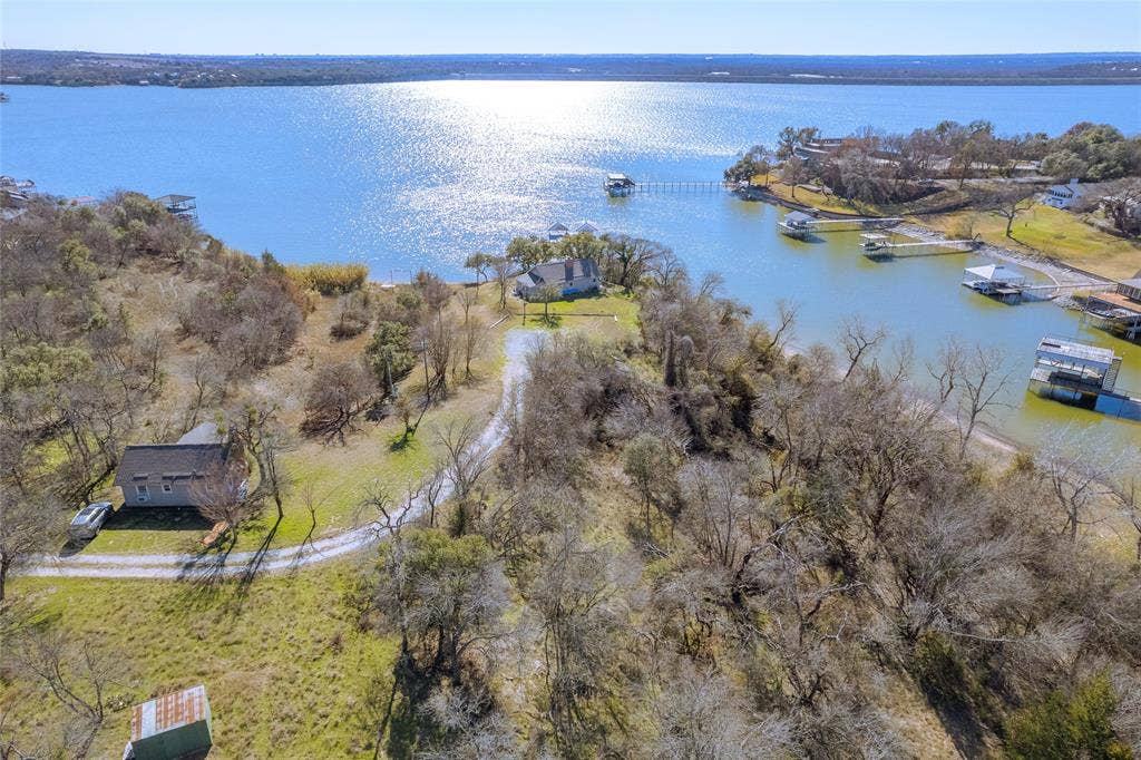 4555 Herring Drive, Fort Worth, TX 76179 4555 Herring Drive, Fort Worth, TX 76179