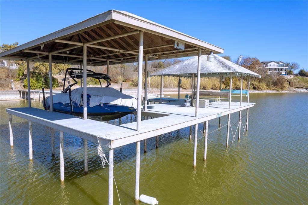 4555 Herring Drive, Fort Worth, TX 76179 4555 Herring Drive, Fort Worth, TX 76179