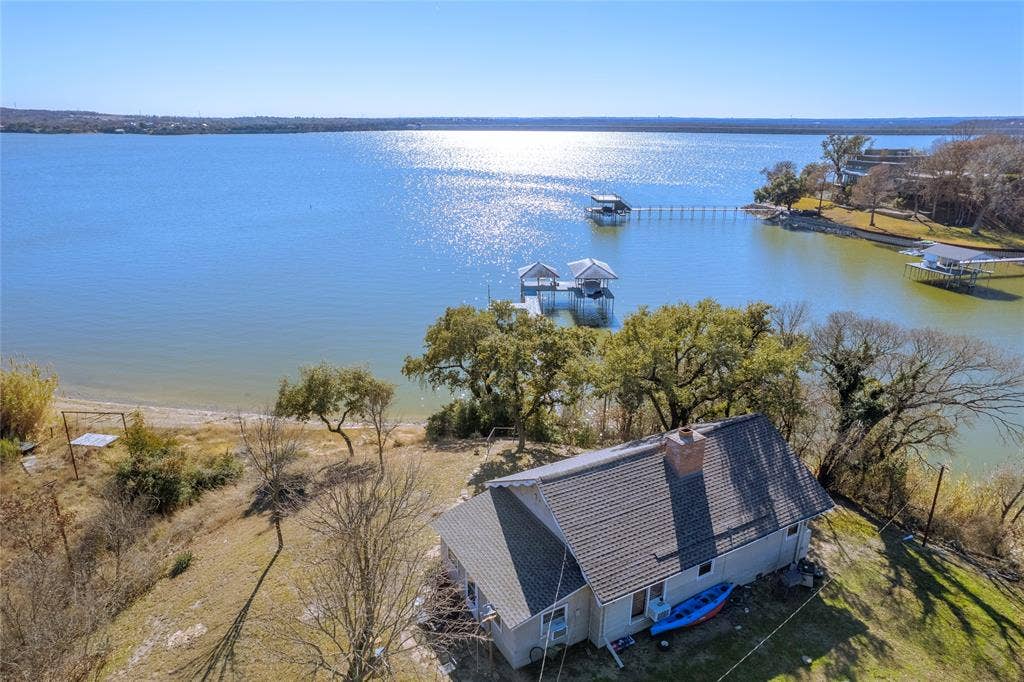 4555 Herring Drive, Fort Worth, TX 76179 4555 Herring Drive, Fort Worth, TX 76179