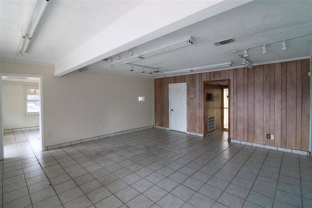 8039 Ferguson Road, Dallas, TX 75228