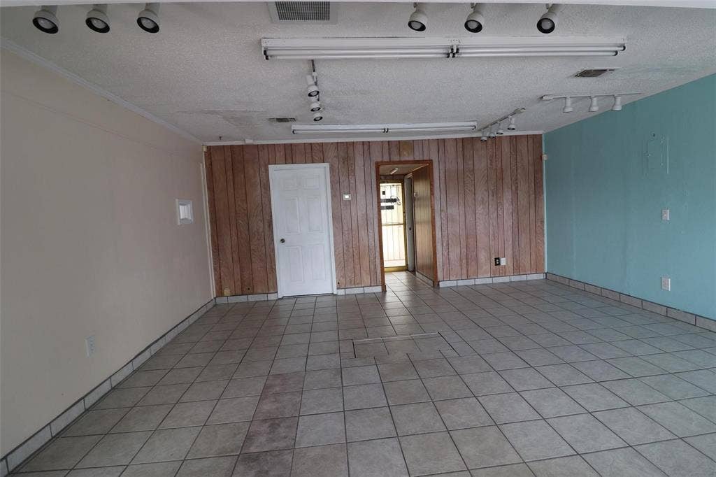 8039 Ferguson Road, Dallas, TX 75228