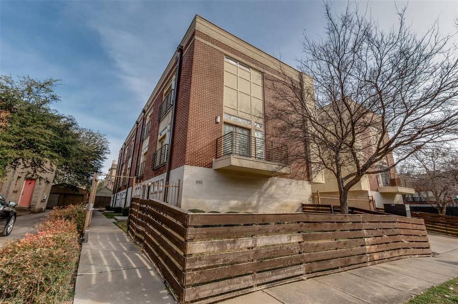 Property photo for 5711 Ross Avenue, #5, Dallas, TX