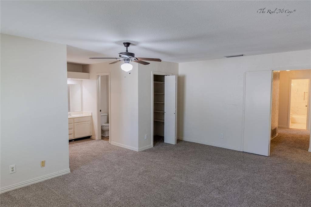 3101 Raintree Drive, Plano, TX 75074 Spacious Primary!