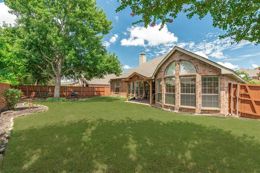 Property photo for 7813 Owl Creek Lane, McKinney, TX