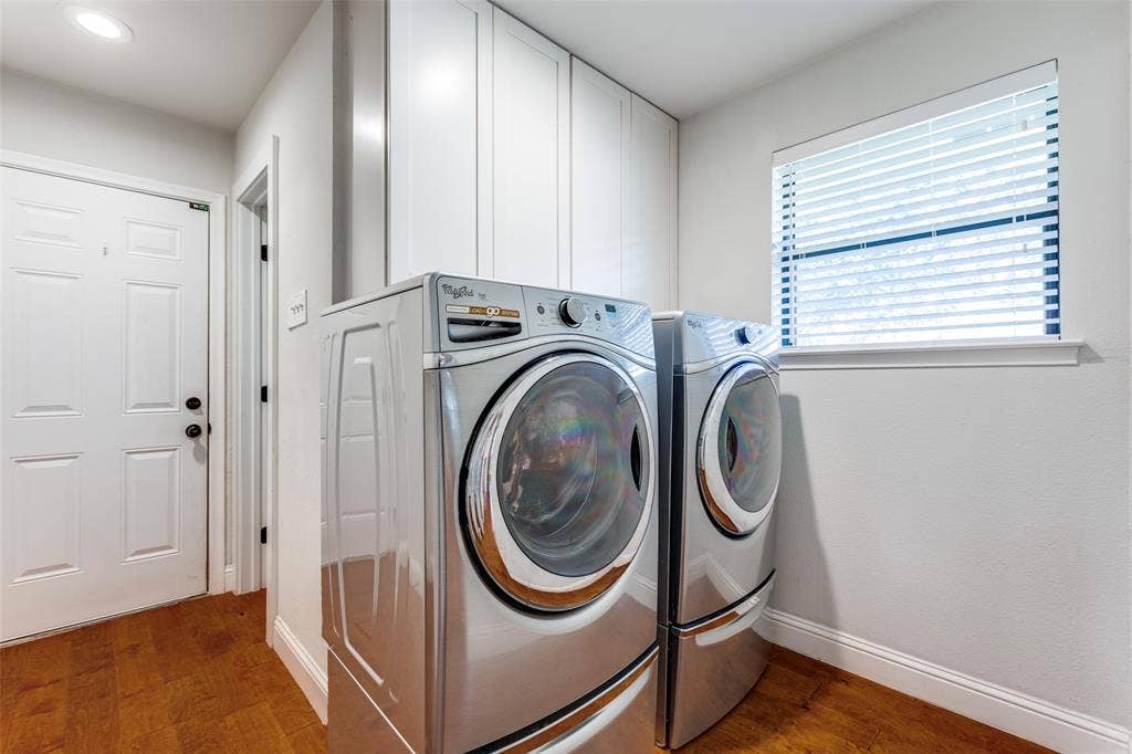 8647 Langdale Circle, Dallas, TX 75238 8647 Langdale Circle, Dallas, TX 75238