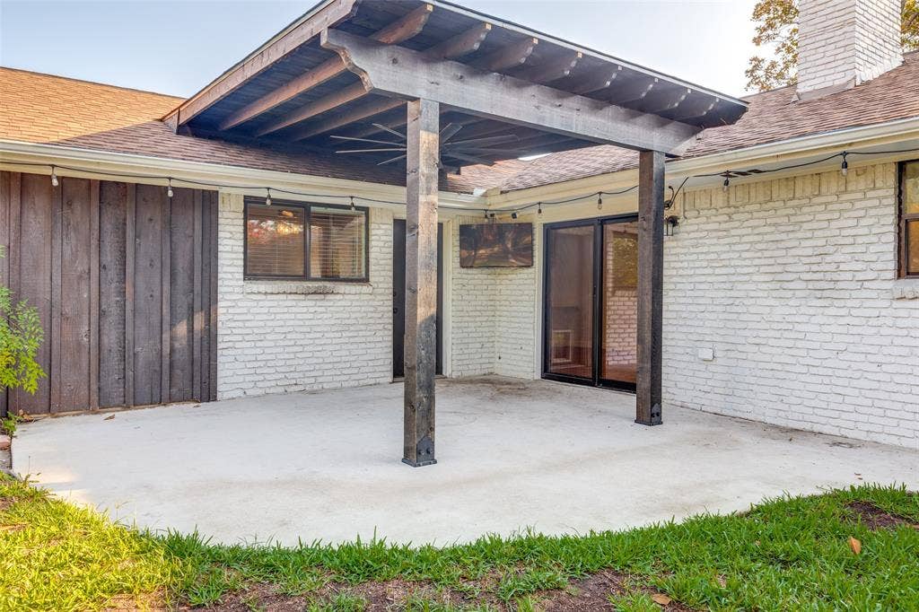 8647 Langdale Circle, Dallas, TX 75238 8647 Langdale Circle, Dallas, TX 75238