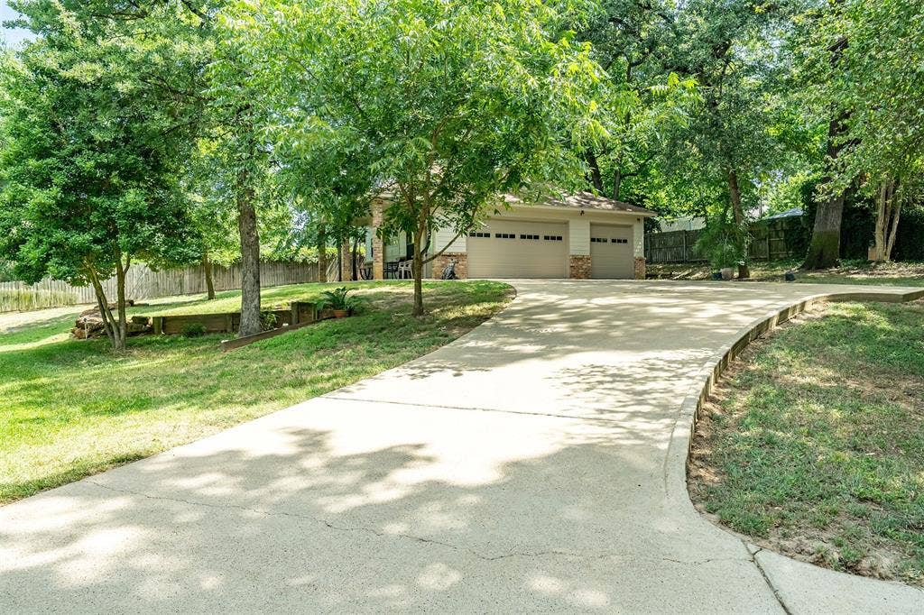 17594 Carol Circle, Flint, TX 75762