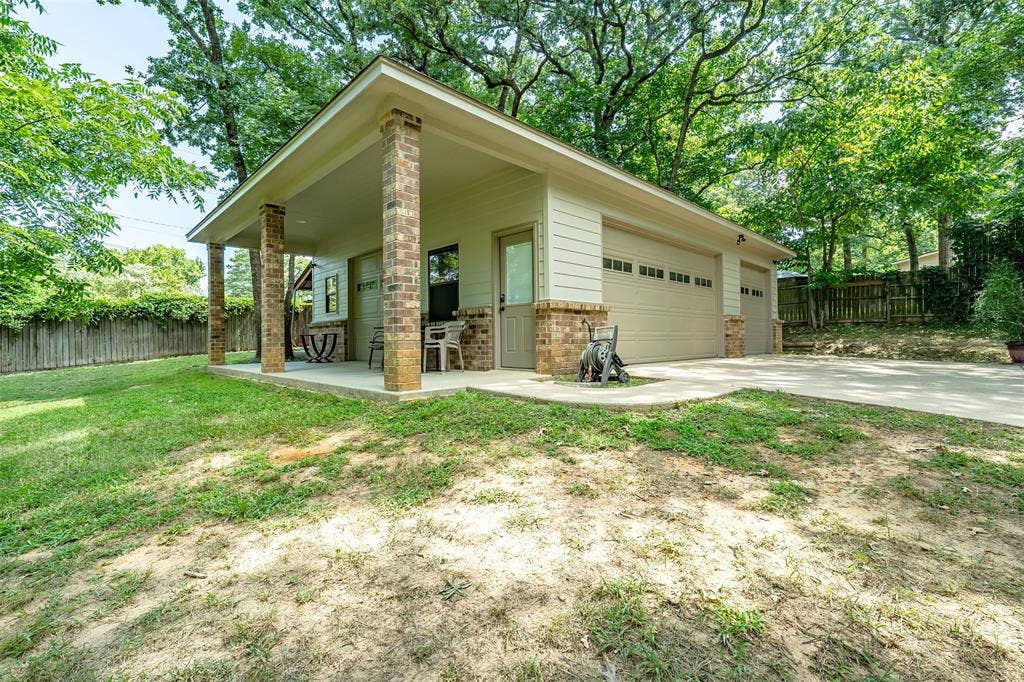 17594 Carol Circle, Flint, TX 75762