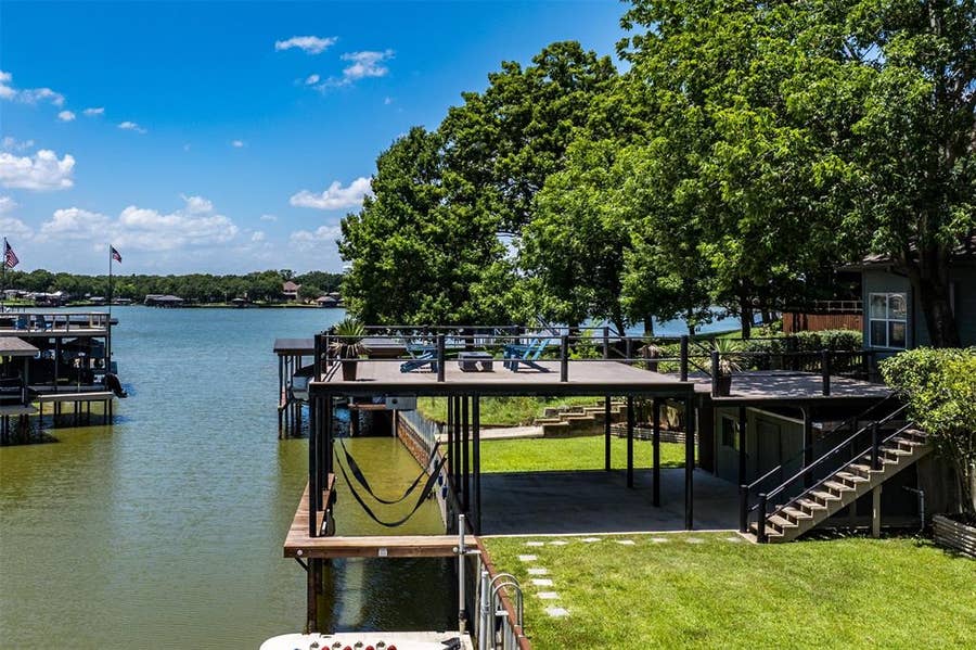Property photo for 111 Hickory Creek Circle, Gun Barrel City, TX