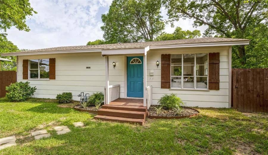 Property photo for 1707 Homeland Street, Dallas, TX