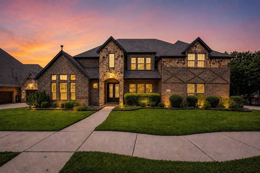 Property photo for 812 Cross Timbers Drive, Keller, TX