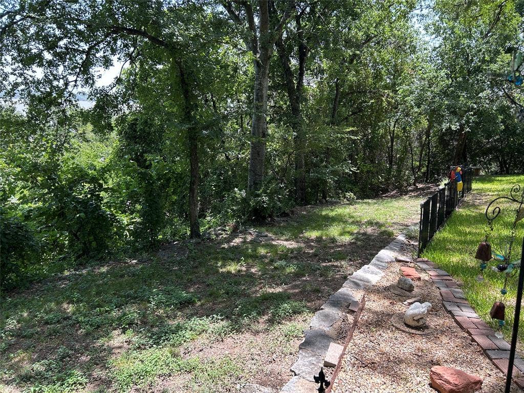 2546 Rockcliff Court, Granbury, TX 76048 2546 Rockcliff Court, Granbury, TX 76048