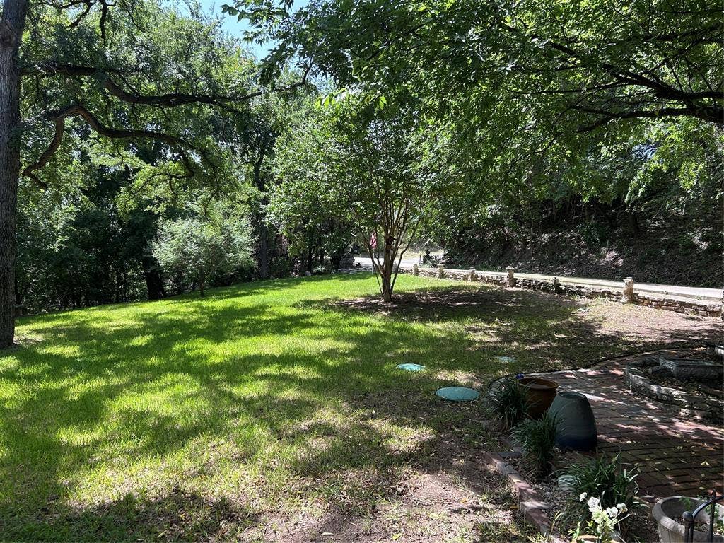 2546 Rockcliff Court, Granbury, TX 76048 2546 Rockcliff Court, Granbury, TX 76048