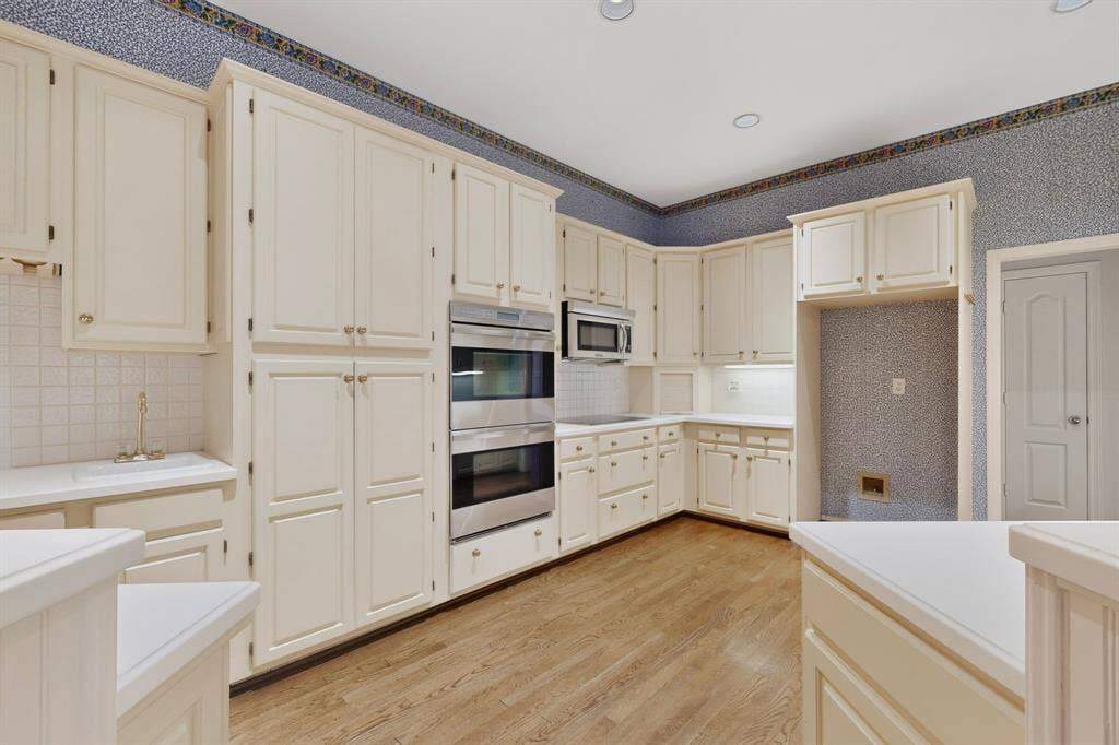5434 Preston Fairways Circle, Dallas, TX 75252 5434 Preston Fairways Circle, Dallas, TX 75252