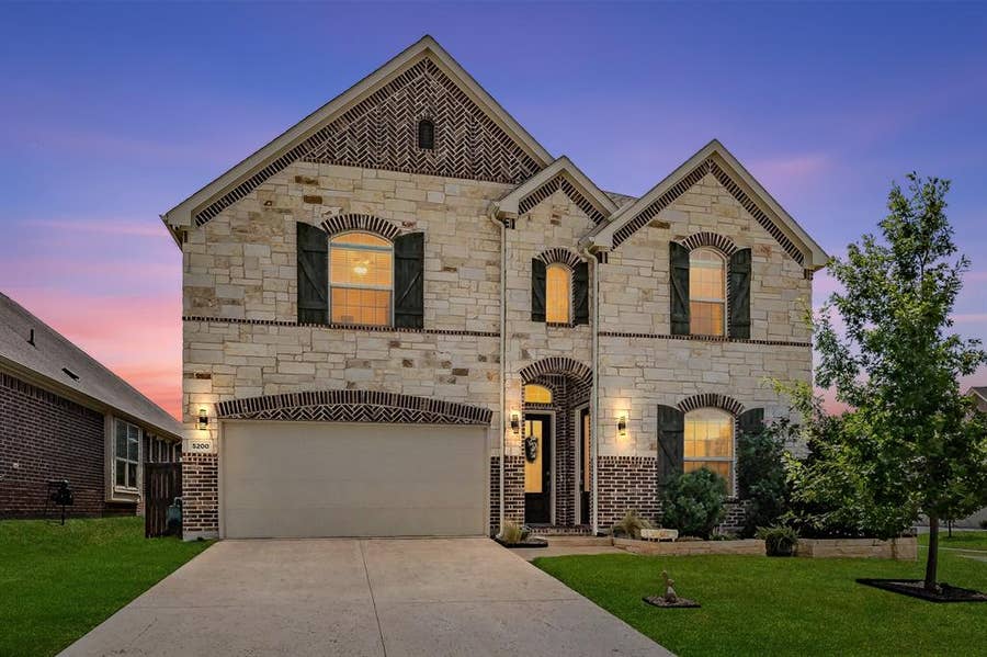 Property photo for 5200 Bradford Green Trail, Flower Mound, TX