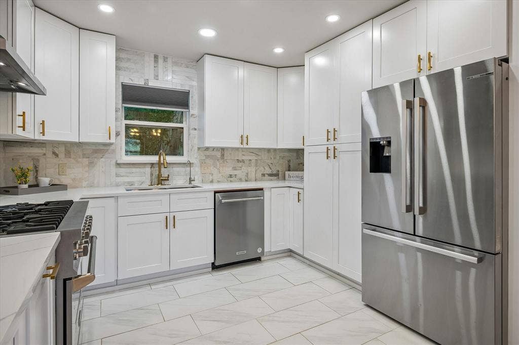 The home also offers a newer Fridge to a qualified buyer.