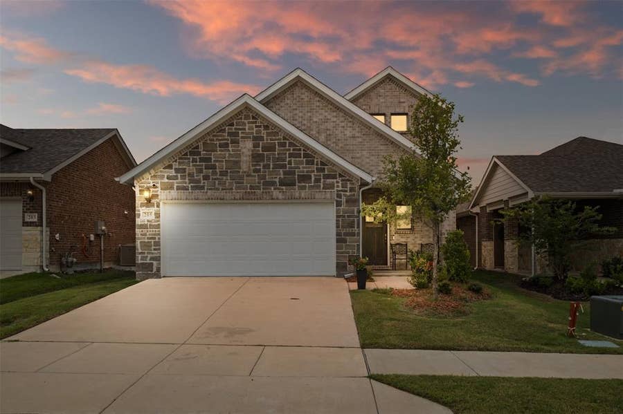 Property photo for 205 Caliber Court, Princeton, TX