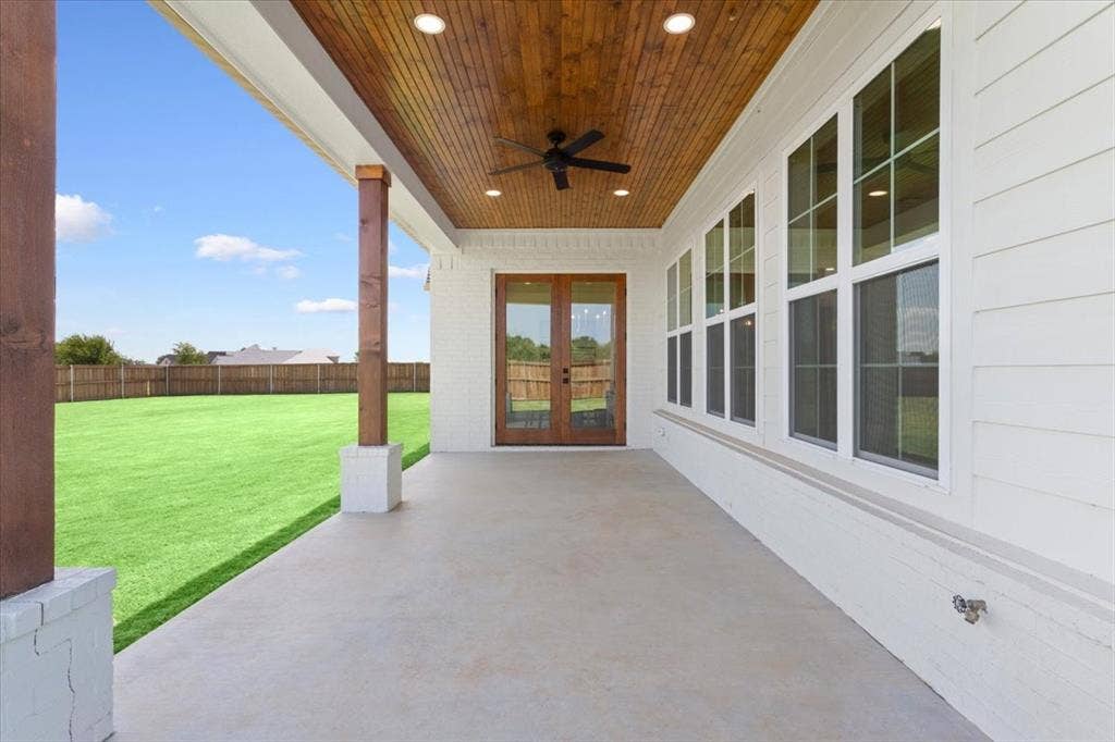 931 Fawn Drive, McGregor, TX 76657 931 Fawn Drive, McGregor, TX 76657