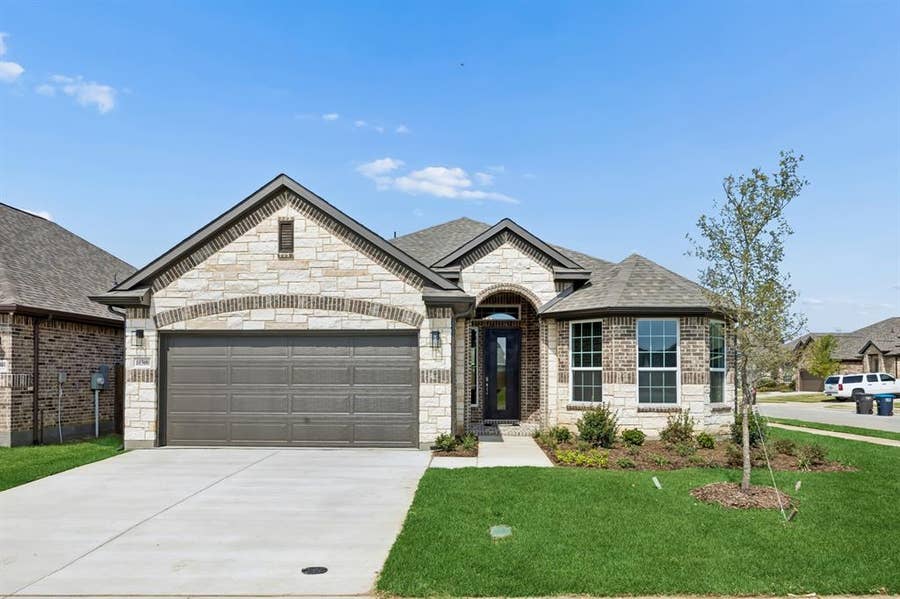 Property photo for 10300 Tapioca Street, Fort Worth, TX