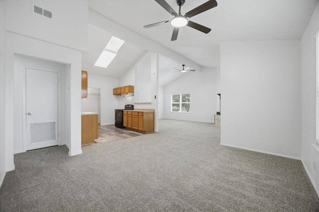 1058 Blackland Drive, Royse City, TX 75189 1058 Blackland Drive, Royse City, TX 75189