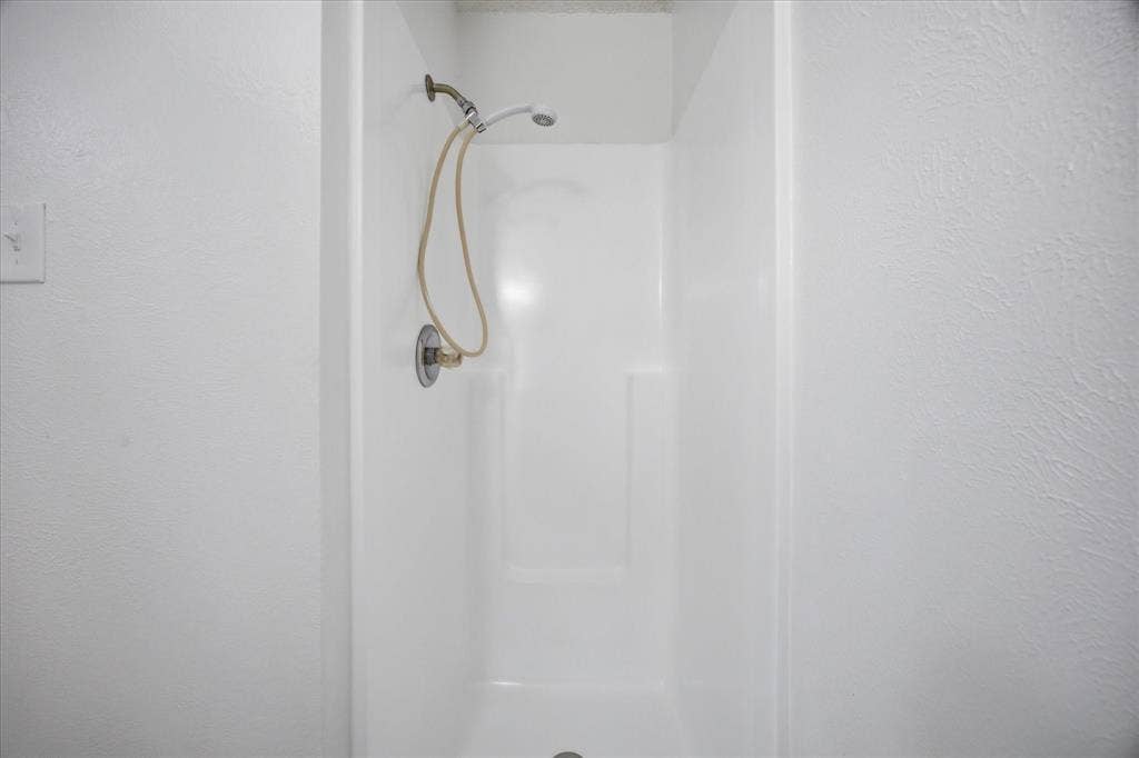 1058 Blackland Drive, Royse City, TX 75189 1058 Blackland Drive, Royse City, TX 75189