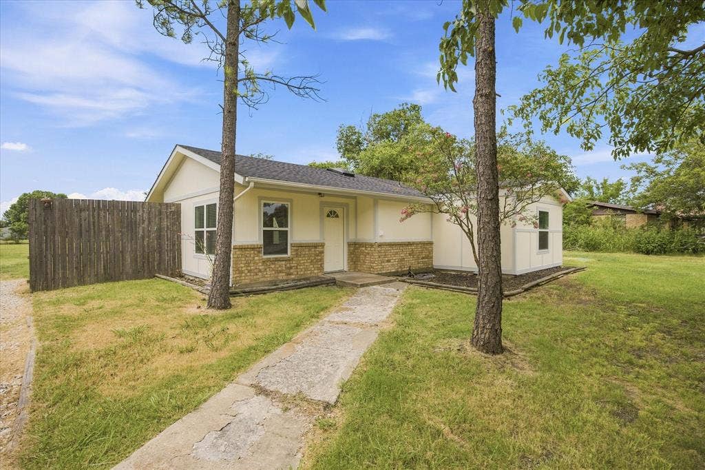 1058 Blackland Drive, Royse City, TX 75189 1058 Blackland Drive, Royse City, TX 75189