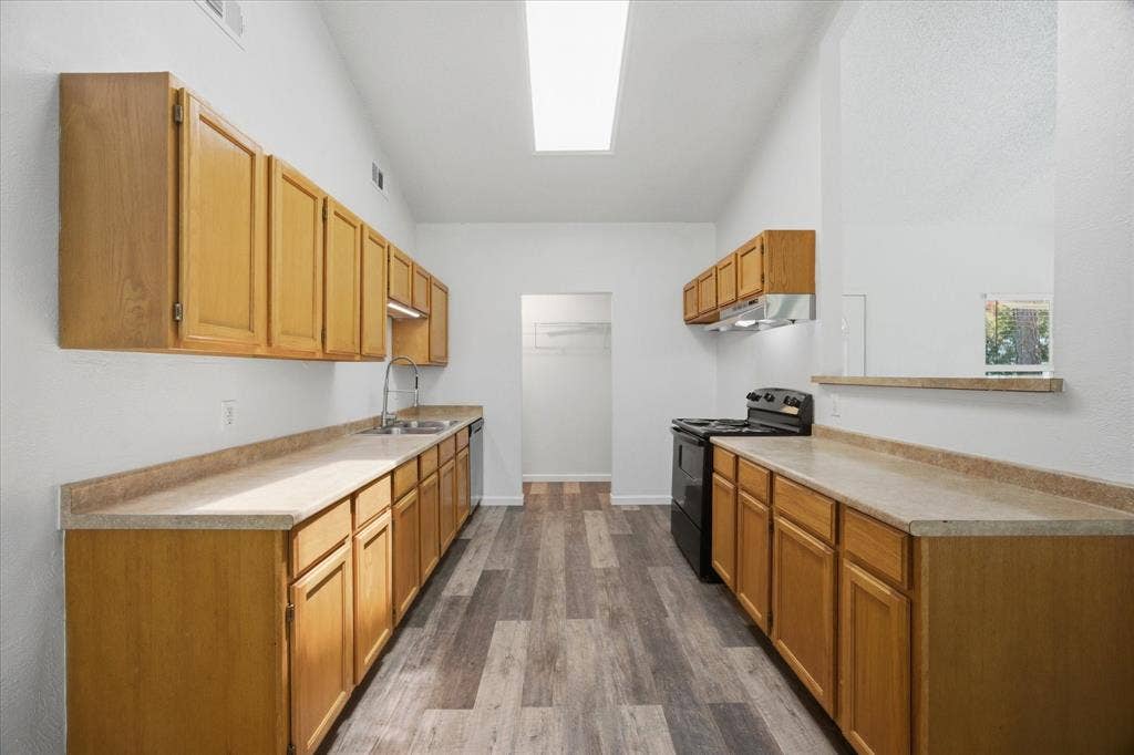 1058 Blackland Drive, Royse City, TX 75189 1058 Blackland Drive, Royse City, TX 75189