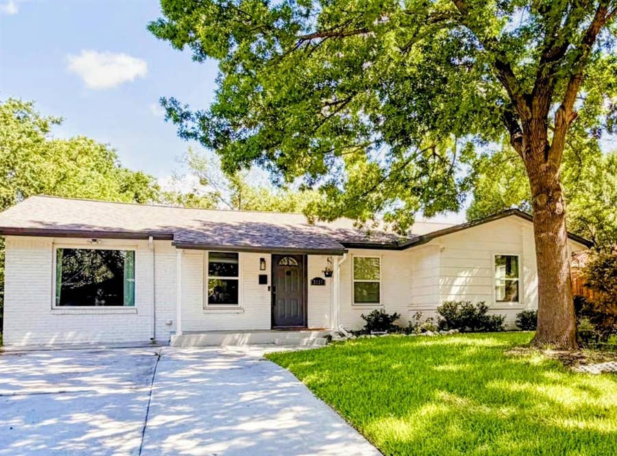 Property photo for 2227 Cambridge Drive, Irving, TX