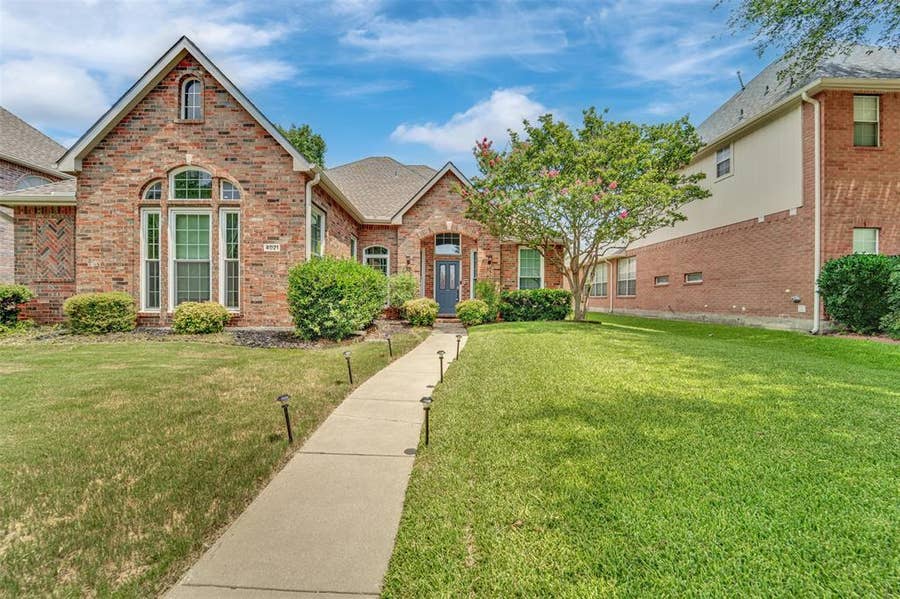 Property photo for 4021 Aldenham Drive, Plano, TX
