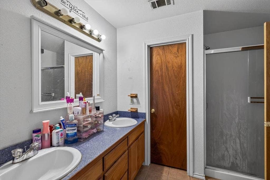 12281 County Road 2149, Kemp, TX 75143 12281 County Road 2149, Kemp, TX 75143