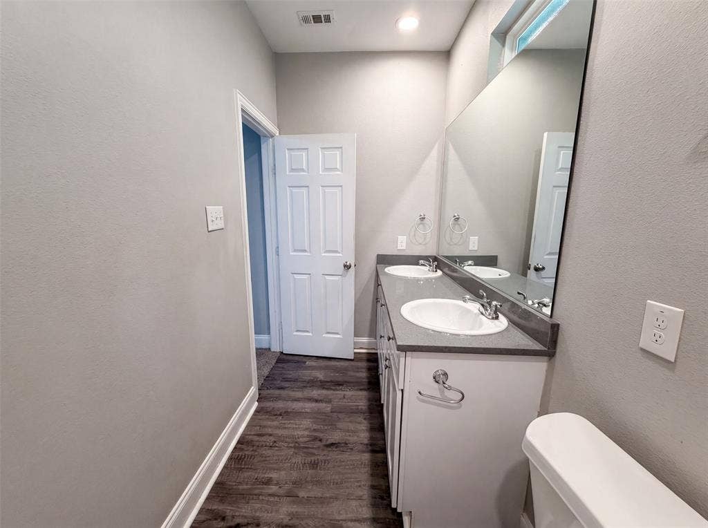101 Griffin Street, Waxahachie, TX 75165