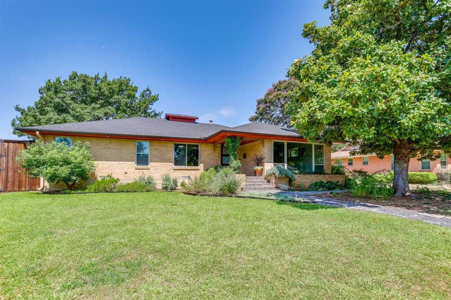 Property photo for 1839 Shelmire Drive, Dallas, TX