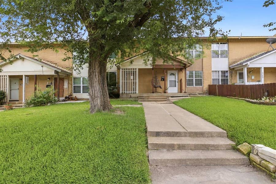 Property photo for 2702 Patricia Loop, Garland, TX