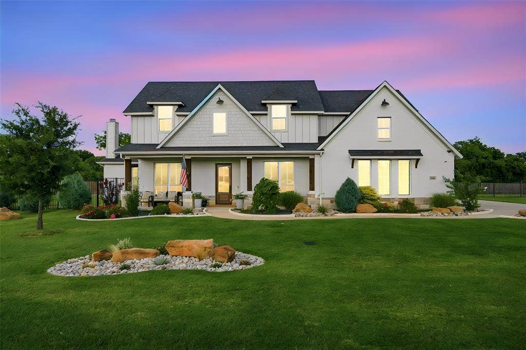 3920 Lizzy Lane, Midlothian, TX 76065